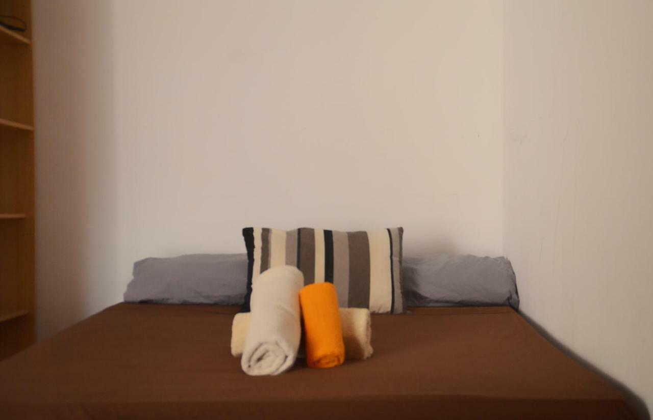 Apartamento San Bernardo Madrid Eksteriør billede