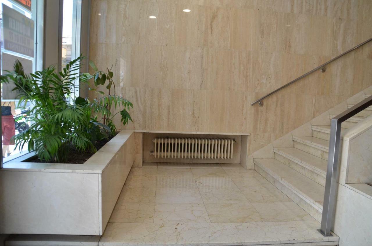 Apartamento San Bernardo Madrid Eksteriør billede