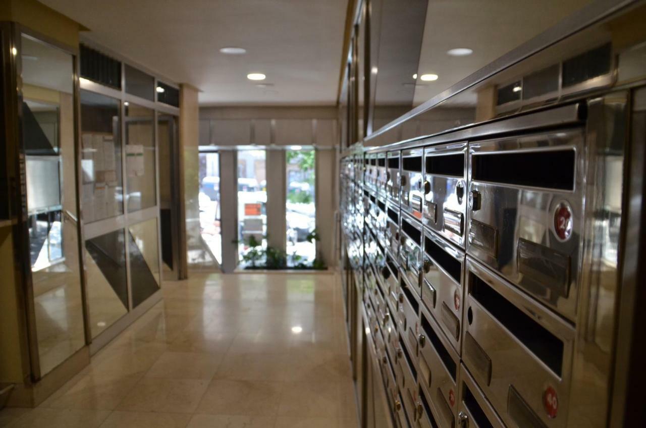 Apartamento San Bernardo Madrid Eksteriør billede